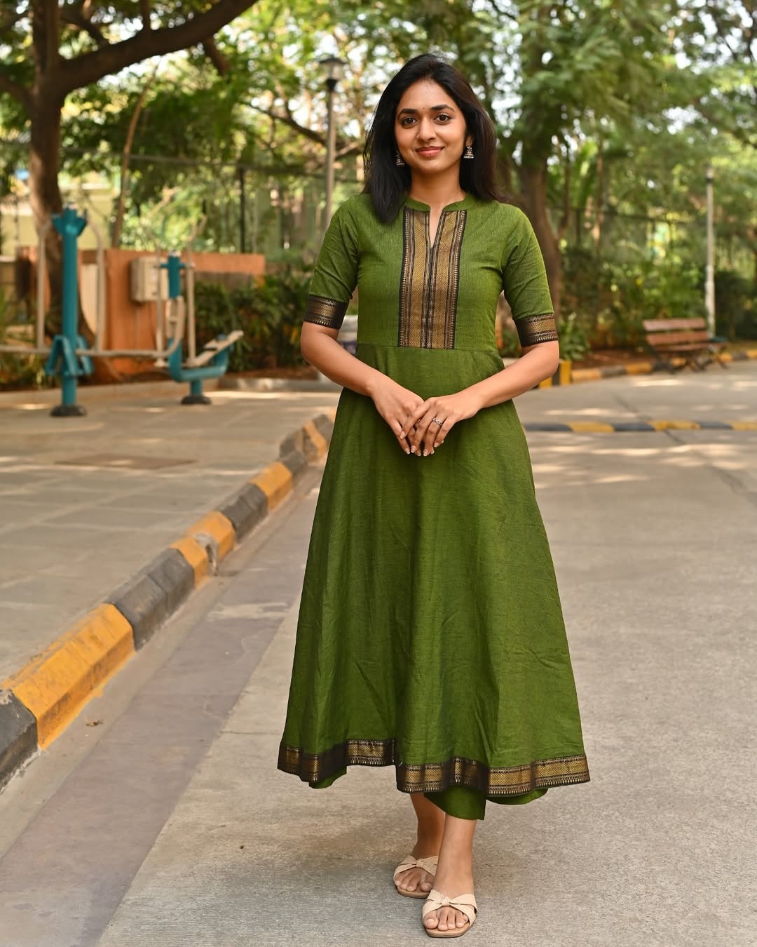 TREND TRINITY NEW ARIVELLS SHIVANGI SET