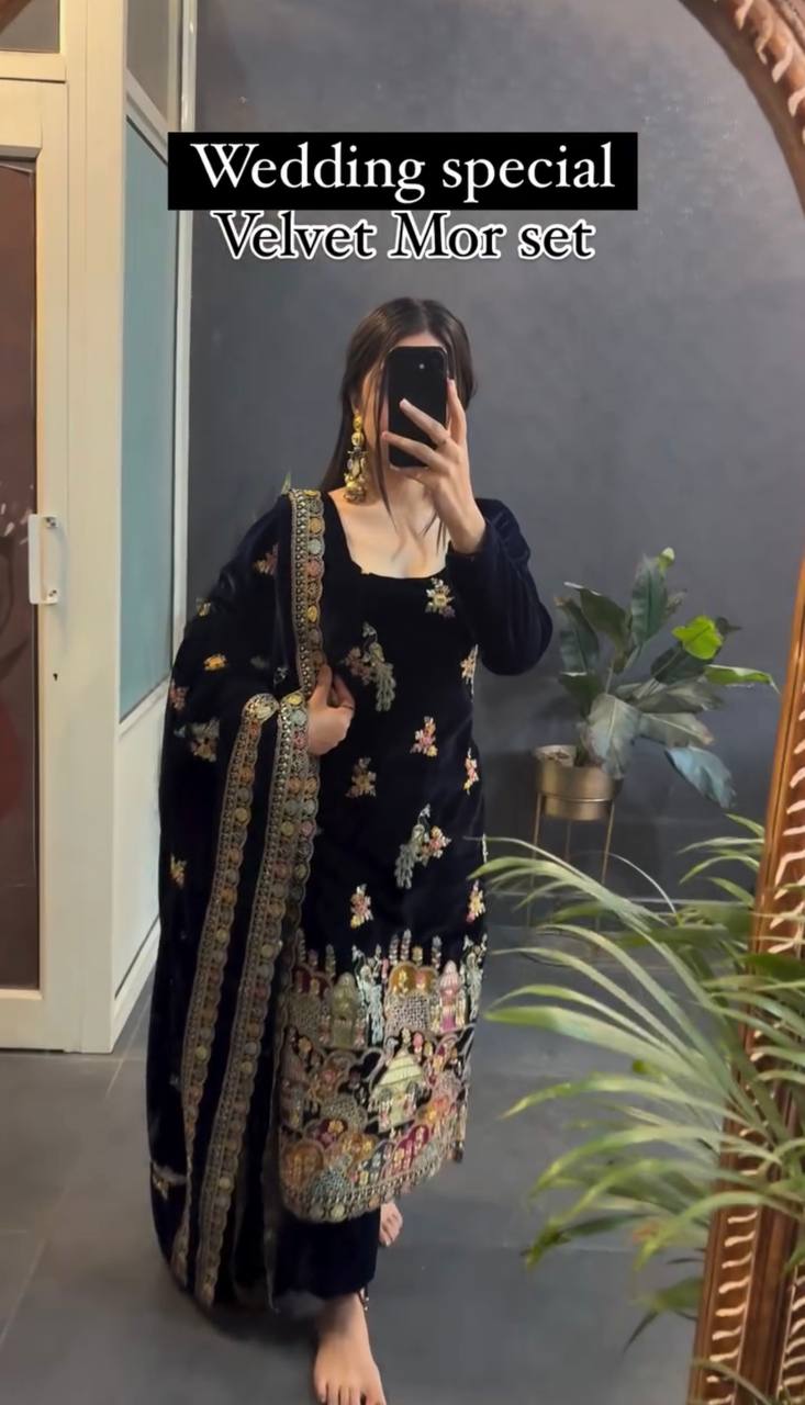 New Designer Pecock Suit